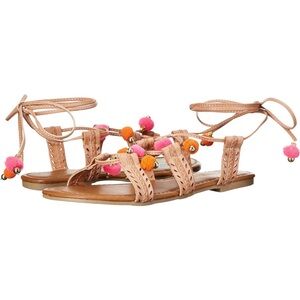 Like New Madden Girl Baliee Flat Sandal, Natural Paris, 6.5 M US
